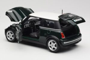 Mini Cooper Mk7 Zielony Maisto 1:18 7271336 Metal — zdjęcie 5 z 8
