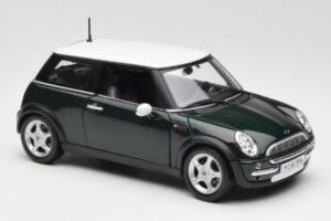Mini Cooper Mk7 Zielony Maisto 1:18 7271336 Metal — zdjęcie 6 z 8
