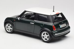 Mini Cooper Mk7 Zielony Maisto 1:18 7271336 Metal — zdjęcie 7 z 8