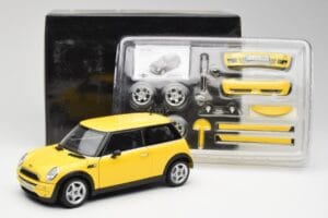 Mini Cooper One R50 Pakiet Aerodynamiczny Żółty Kyosho 1:18 80430148553 Metal — zdjęcie 8 z 8