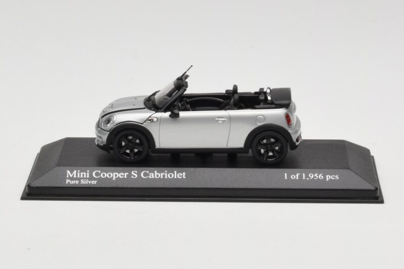 Mini Cooper S R57 Kabriolet Srebrny Minichamps 1:43 431138830 Metal