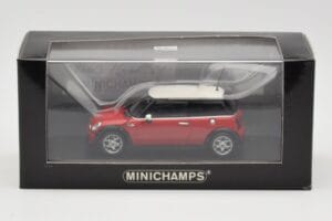 MINI Cooper S R53 Czerwony Minichamps 1:43 431138200 Metal — zdjęcie 4 z 5