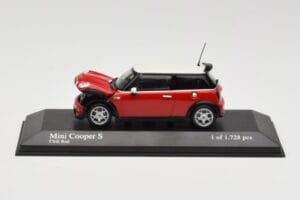 MINI Cooper S R53 Czerwony Minichamps 1:43 431138200 Metal — zdjęcie 5 z 5