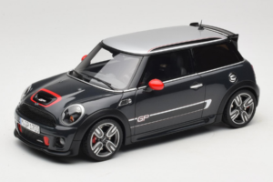 Mini John Cooper Works GP2 R56 Thunder Grey Otto 1:18 OT497 Żywica