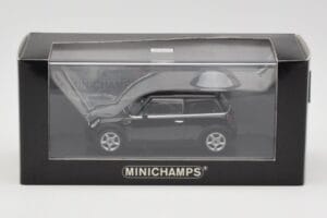 Mini One R50 Czarny Z Czarnym Dachem Minichamps 1:43 MINI005 Metal — zdjęcie 4 z 5