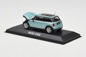 Mini One R50 Jasny Zielony Z Jasno Zielonym Dachem Minichamps 1:43 MINI003 Metal — zdjęcie 3 z 4