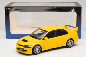 Mitsubishi Lancer Evolution IX GSR Żółty AUTOart 1:18 77192 Metal — zdjęcie 8 z 8