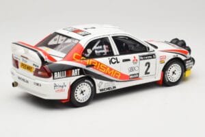 Mitsubishi Carisma GT Group N2 R. Burns / R. Reid RAC Rally 1997 Biały Otto 1:18 OT1192 Żywica — zdjęcie 2 z 6