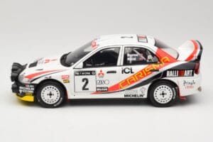 Mitsubishi Carisma GT Group N2 R. Burns / R. Reid RAC Rally 1997 Biały Otto 1:18 OT1192 Żywica — zdjęcie 3 z 6