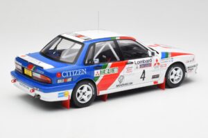 Mitsubishi Galant VR-4 #4 A. Vatanen RAC Rally 1990 IXO 1:18 18RMC192B Metal — zdjęcie 2 z 6