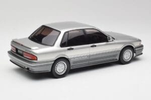Mitsubishi Galant VR-4 Srebrny IXO 1:18 18CMC191 Metal — zdjęcie 2 z 6