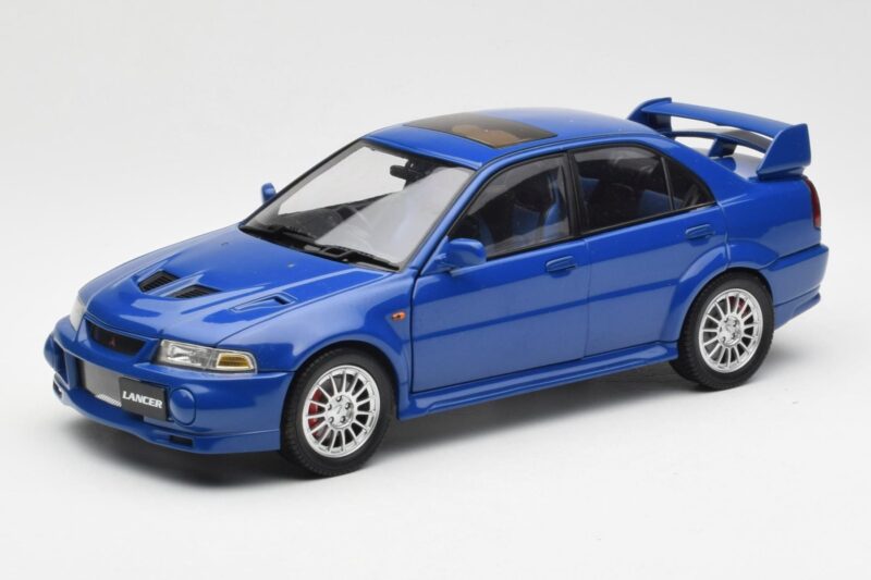 Mitsubishi Lancer EVO VI Niebieski RHD AUTOart 1:18 77151 Metal