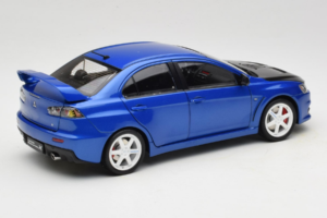 Mitsubishi Lancer Evolution X Niebieski OEM 1:18 MLE01 Metal — zdjęcie 3 z 8