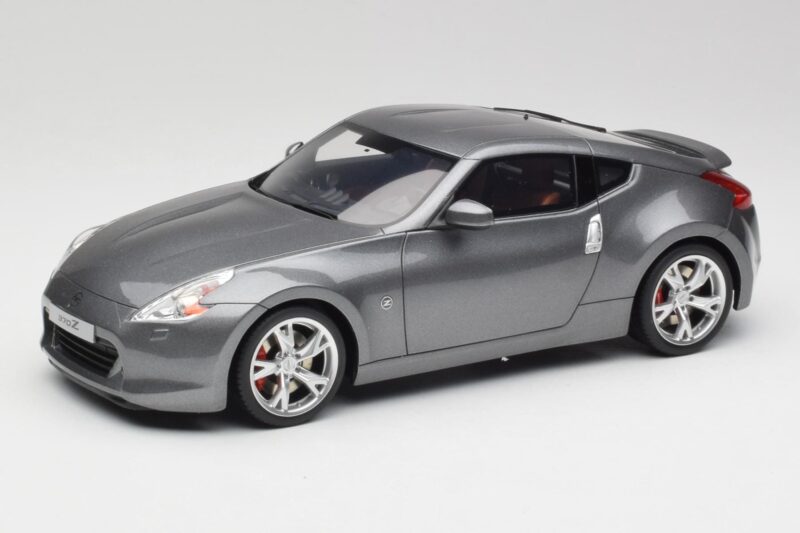 Nissan 370Z Z34 Gun Metallic Otto 1:18 OT465 Żywica