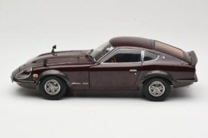 Nissan Fairlady 240Z-G S30 Bordowy Kyosho 1:18 08212M Metal — zdjęcie 4 z 8
