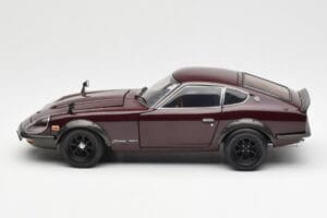 Nissan Fairlady 240ZG Brązowy Kyosho 1:18 08217M Metal — zdjęcie 4 z 8