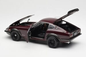 Nissan Fairlady 240ZG Brązowy Kyosho 1:18 08217M Metal — zdjęcie 5 z 8
