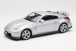 Nissan Fairlady Z Z34 NISMO Type 380RS Srebrny AUTOart 1:18 77401 Metal