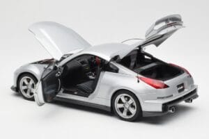 Nissan Fairlady Z Z34 NISMO Type 380RS Srebrny AUTOart 1:18 77401 Metal — zdjęcie 5 z 8
