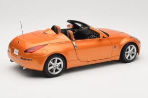 Nissan Fairlady Z Z33 Roadster Sunset Orange AUTOart 1:18 77377 Metal — zdjęcie 3 z 8