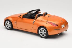 Nissan Fairlady Z Z33 Roadster Sunset Orange AUTOart 1:18 77377 Metal — zdjęcie 7 z 8