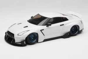 Nissan GT-R R35 Boost Wars 2 Biały Jp Kraemo 1:18 KRAEMO001 Metal — zdjęcie 2 z 7