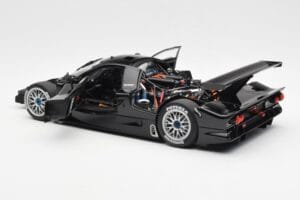 Nissan R390 GT1 #0 24 Hours of Le Mans 1998 AUTOart 1:18 89878 Metal — zdjęcie 5 z 8