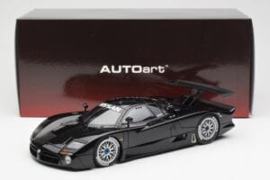 Nissan R390 GT1 #0 24 Hours of Le Mans 1998 AUTOart 1:18 89878 Metal — zdjęcie 8 z 8