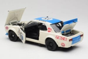 Nissan Skyline 2000GT-R KPGC10 #15 K. Takahashi Nissan Works JTCC 1972 Kyosho 1:18 08122B Metal — zdjęcie 5 z 8