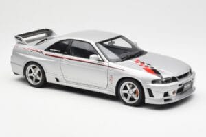 Nissan Skyline GT-R R33 R-Tune Srebrny AUTOart 1:18 77326 Metal — zdjęcie 6 z 8