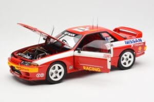 Nissan Skyline GT-R R32 #1 J. Richards / M. Skaife Bathurst 1000 Winner 1992 AUTOart 1:18 89279 Metal — zdjęcie 2 z 8