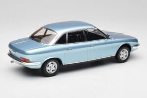NSU Ro80 Niebieski Metallic Minichamps 1:18 151015400 Metal — zdjęcie 2 z 6
