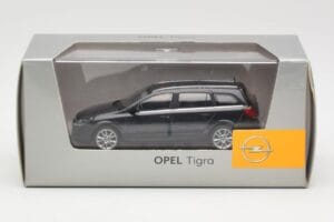 Opel Astra H Kombi Ciemnoszary Minichamps 1:43 ASTRA002 Metal — zdjęcie 4 z 4
