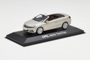 Opel Astra H Twin Top Srebrny Minichamps 1:43 403045633 Metal — zdjęcie 2 z 4