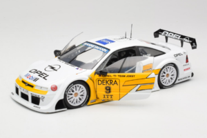 Opel Calibra V6 #9 M. Reuter DTM 1995 UT Models 1:18 180954209 Metal — zdjęcie 2 z 8