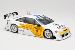 Opel Calibra V6 #9 M. Reuter DTM 1995 UT Models 1:18 180954209 Metal — zdjęcie 6 z 8
