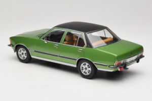 Opel Commodore B Zielony MCG 1:18 MCG18565 Metal — zdjęcie 5 z 6