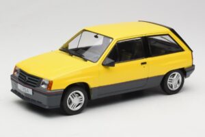 Opel Corsa A SR Żółty MCG 1:18 MCG18431 Metal