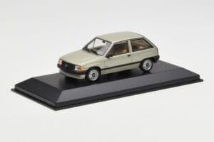 Opel Corsa A Swing Zielony Minichamps 1:43 400045002 Metal — zdjęcie 2 z 4
