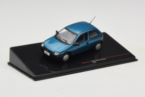 Opel Corsa B Swing Niebieski IXO 1:43 CLC581N Metal — zdjęcie 2 z 4