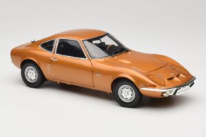 Opel GT Złoty Minichamps 1:18 180049025 Metal — zdjęcie 6 z 8