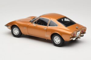 Opel GT Złoty Minichamps 1:18 180049025 Metal — zdjęcie 7 z 8