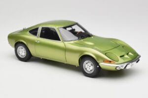 Opel GT Green Metallic Minichamps 1:18 180049029 Metal — zdjęcie 6 z 8
