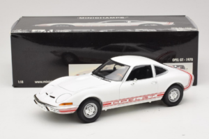 Opel GT Biały Minichamps 1:18 180049027 Metal — zdjęcie 8 z 8
