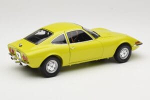Opel GT Żółty Minichamps 1:18 180049032 Metal — zdjęcie 3 z 8