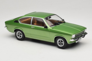 Opel Kadett C Coupe Zielony MCG 1:18 MCG18599 Metal — zdjęcie 4 z 6