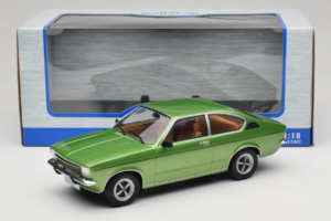 Opel Kadett C Coupe Zielony MCG 1:18 MCG18599 Metal — zdjęcie 6 z 6