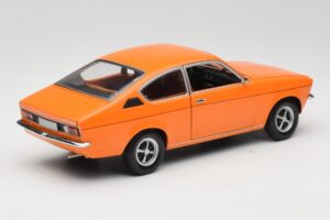 Opel Kadett C Coupe Pomarańczowy Minichamps 1:18 180045622 Metal — zdjęcie 3 z 8
