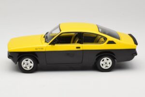 Opel Kadett C GT/E Żółty & Czarny Minichamps 1:18 180045521 Metal — zdjęcie 4 z 8