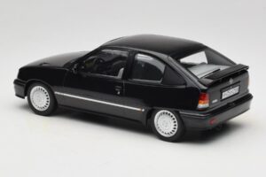 Opel Kadett E GSi Czarny Metalik Helmut Schmidt Norev 1:18 183617 Metal — zdjęcie 5 z 6